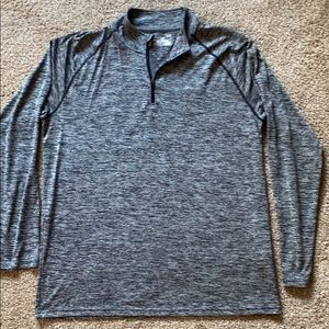 Men’s Under Armour  Loose Heatgear quarter zip